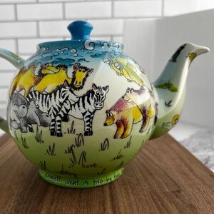 Noah's Ark Cardew Design Tea Pot